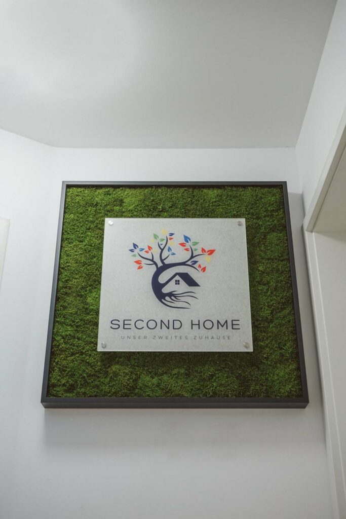 Second Home I Holle Home Logo